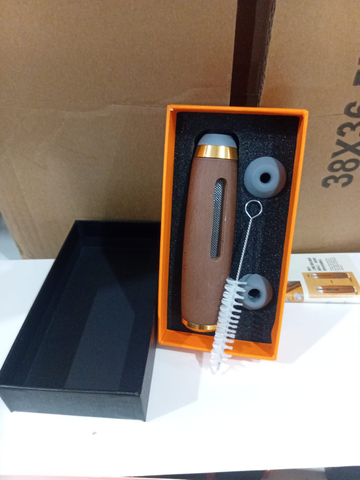 Portable 2-in-1 Cigarette Holder & Ashtray